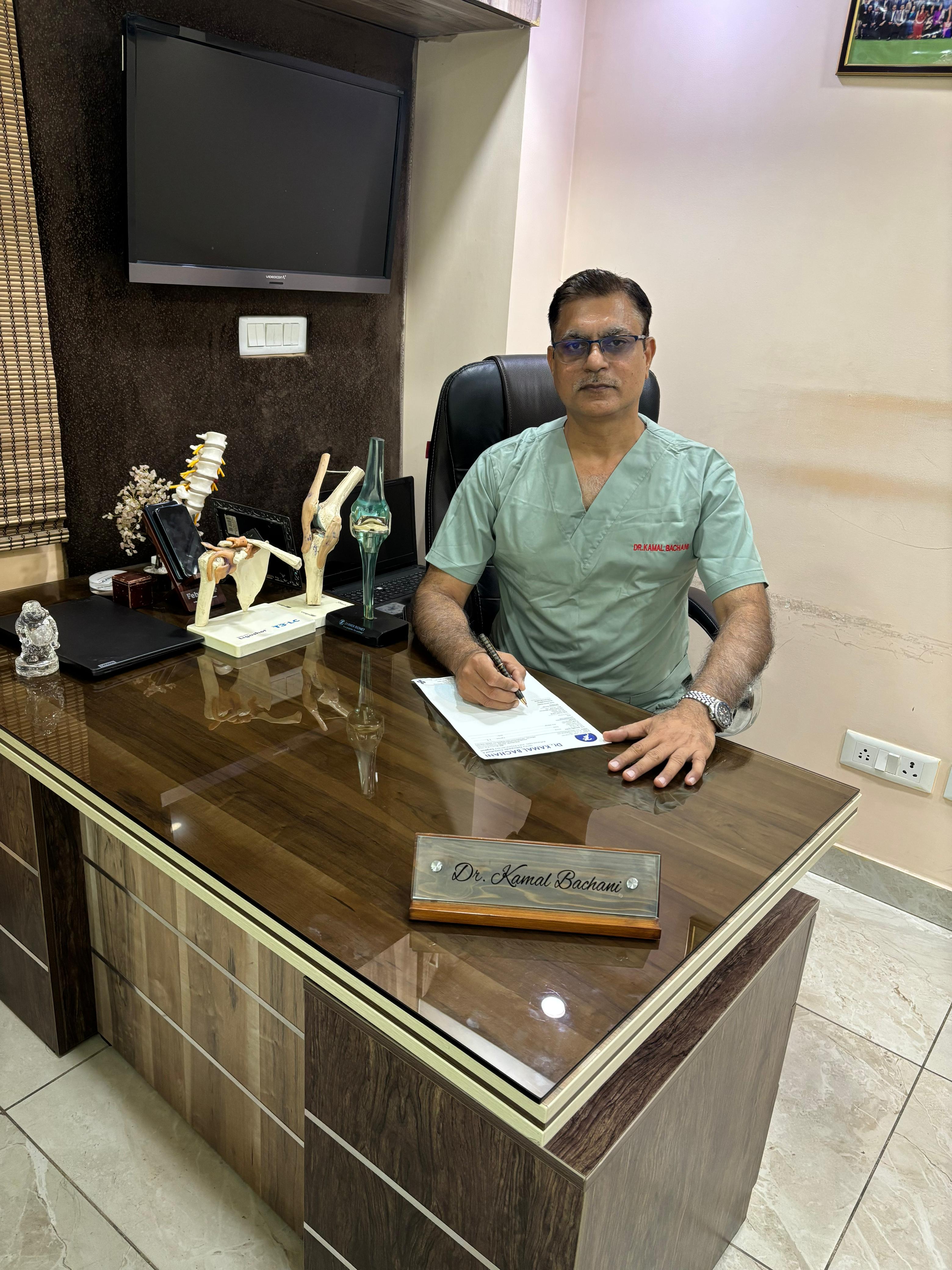 Dr Kamal Bachani